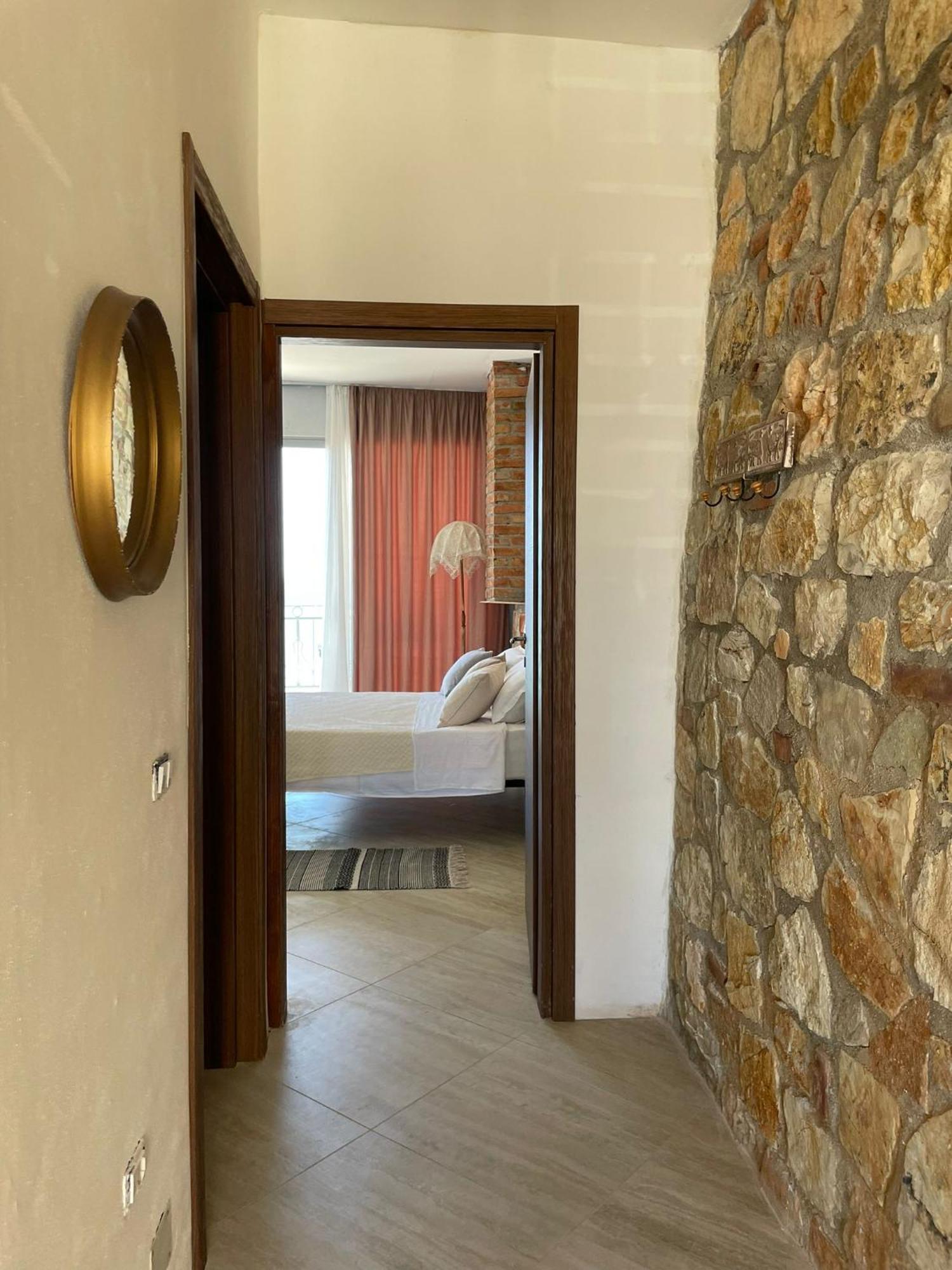 Hotel "San Saena " Radhimë Esterno foto