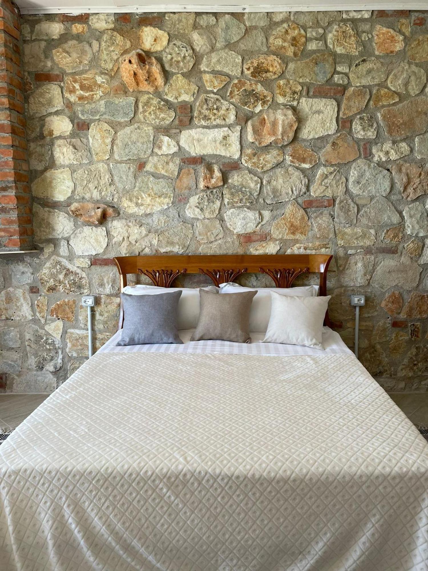 Hotel "San Saena " Radhimë Esterno foto