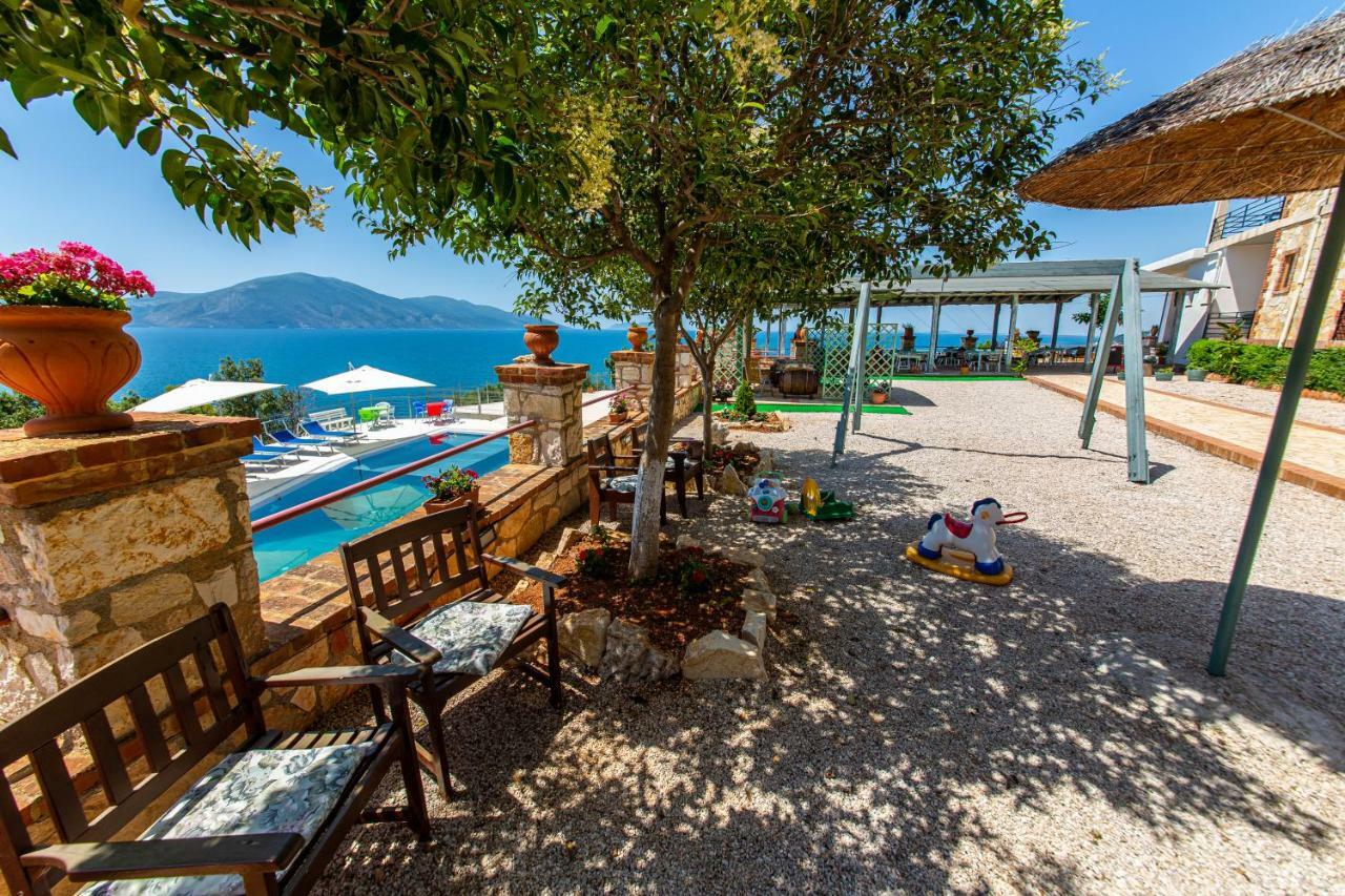 Hotel "San Saena " Radhimë Esterno foto